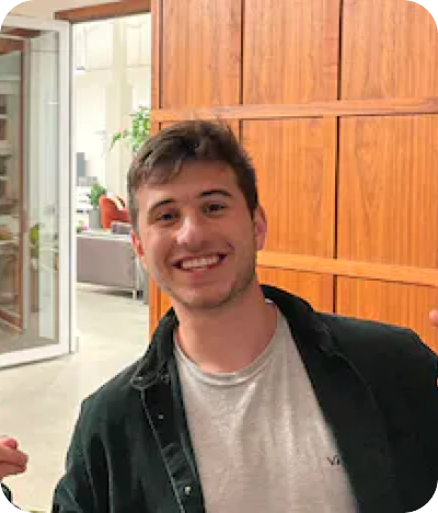 Селфи для нейрофото — пример входного фото анфас